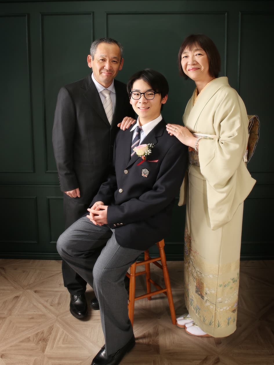 卒業式・家族写真